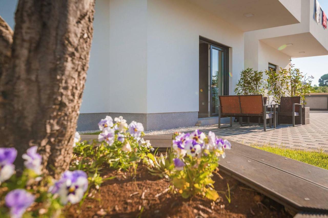 Villa Barmel Πούλα Εξωτερικό φωτογραφία